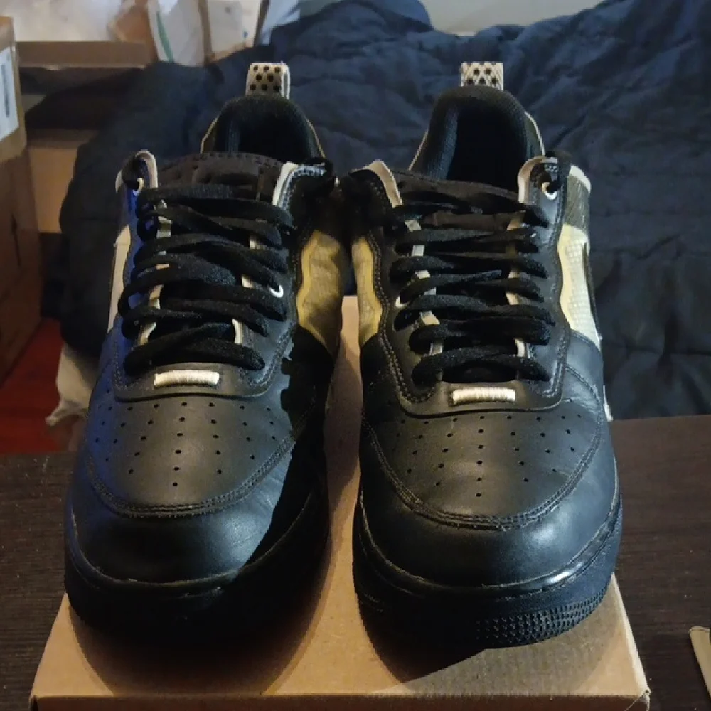 Nike Air Force 1 Low React (2022) "Black and White" Mens 13 - Picture 4 of 9